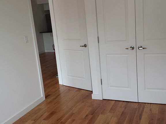 4th image of 15B Columbus Pl