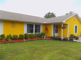 140 7th St SW, Naples, FL 34117