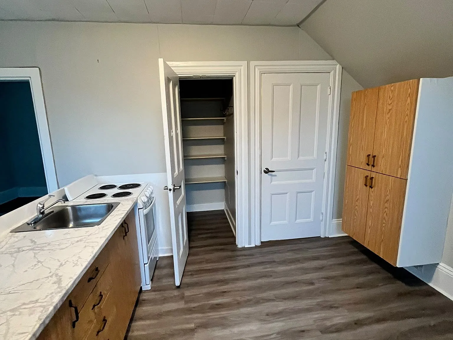2 bed, $1,500 — Photo 4
