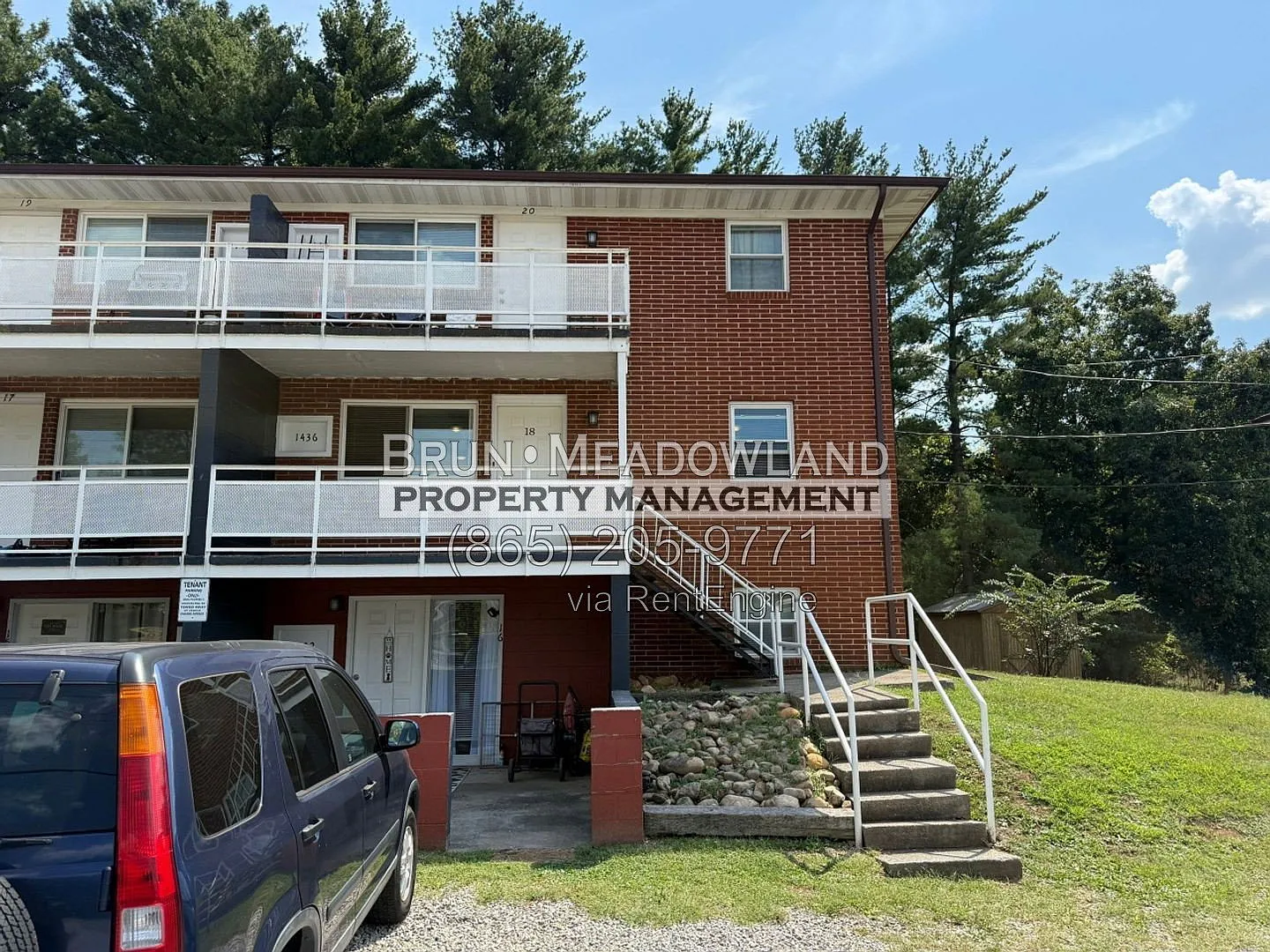 2 bed, 1.0 bath, $1,100 — Photo 4