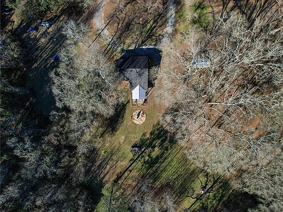 3rd image of 811 Byrd Ave