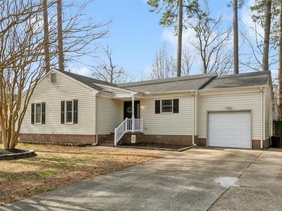 75 Church Rd, Newport News, VA, 23606