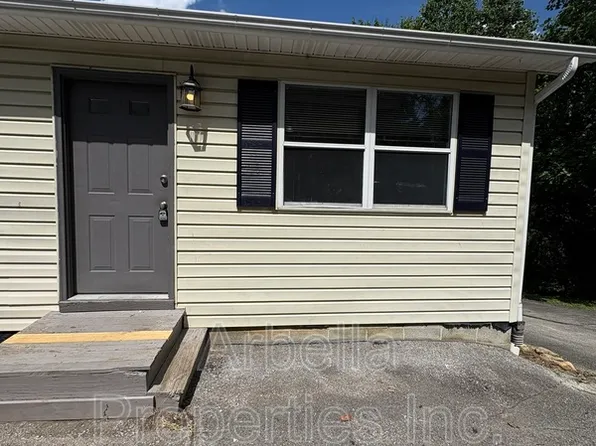 410 Erwin Hwy, Greeneville, TN