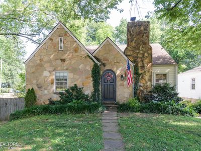 1021 NE Ashwood Pl, Knoxville, TN, 37917