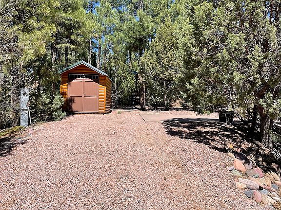 3rd image of 2200 E Quarter Horse Way