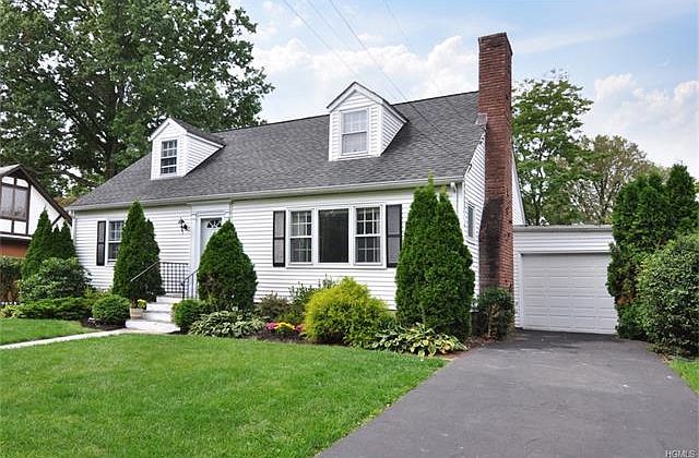 1st image of 22 Longfellow St