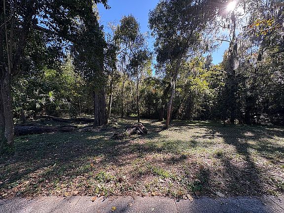 4th image of 1723 NW 14th Ave