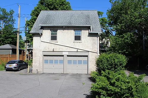 27 S Goodman St #8 Photo 1