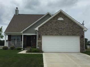 2558 Ashton Ln, Greenwood, IN 46143
