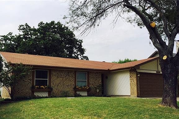 2nd image of 2137 Loma Verde Dr
