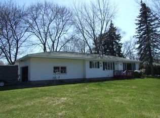 1385 W Giles Rd, Muskegon, MI 49445