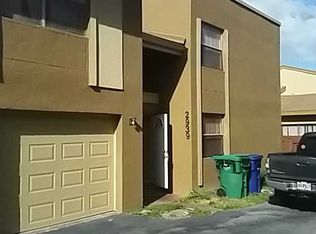 2939 W Missionwood Ln #B11, Hollywood, FL 33025