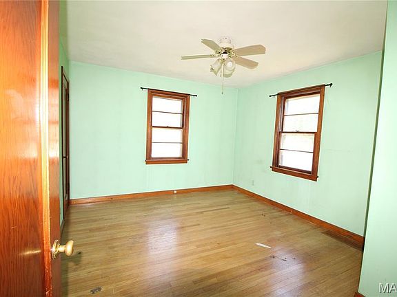 5th image of 619 Waller Ave