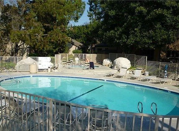 Nice amenities for tenants and homeowners, including a large pool.
