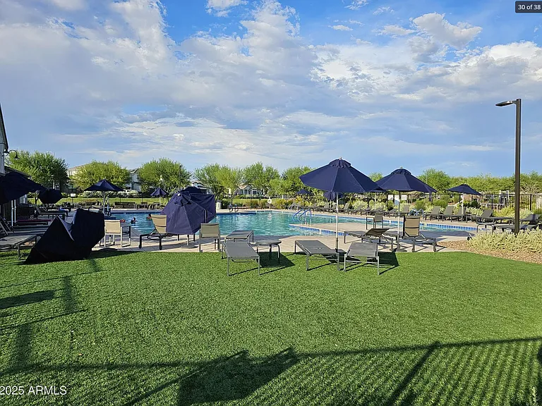 4810 E Helena Dr — Photo 39