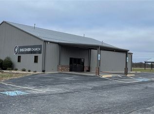 4055 N 2nd St, Rogers, AR 72756