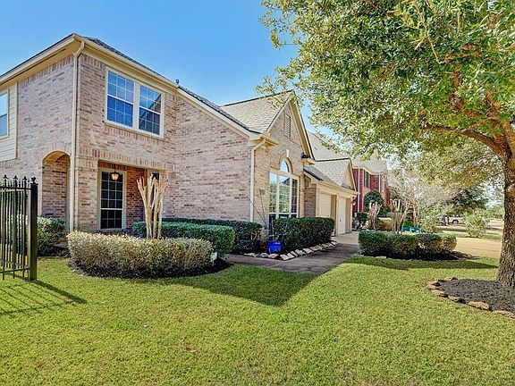 2nd image of 14106 Sherburn Manor Dr