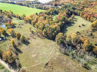 9463 Stow Rd, Fowlerville, MI 48836