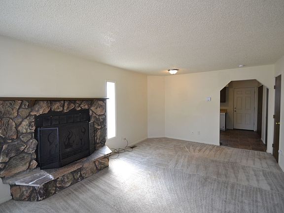 2nd image of 1980 Mineola St APT A
