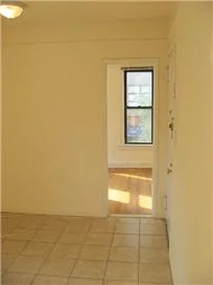 Rented by Living New York | media 8