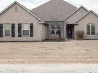 17749 Twin Maple Dr, Fayetteville, AR 72704