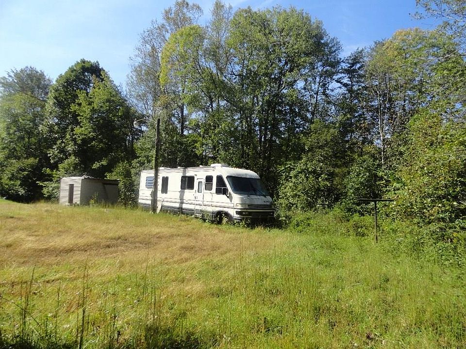 2nd image of Log Cabin Ln
