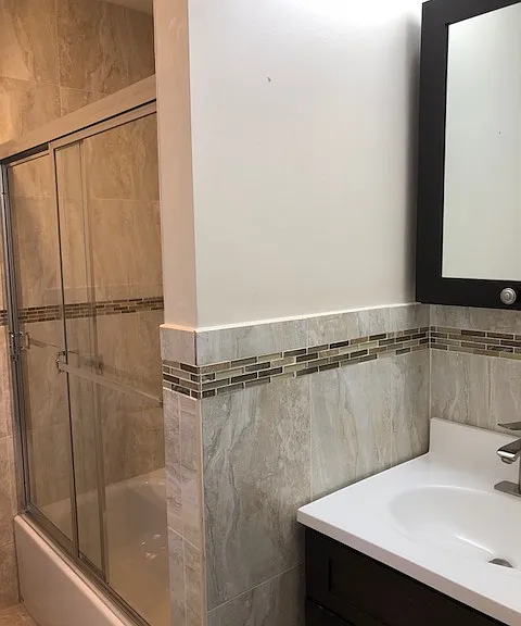 bathroom 4
