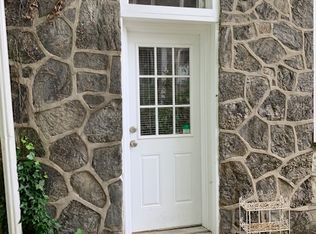 128 Sumac St APT 1R, Philadelphia, PA 19128
