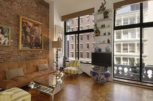 Sold by Douglas Elliman | media 15