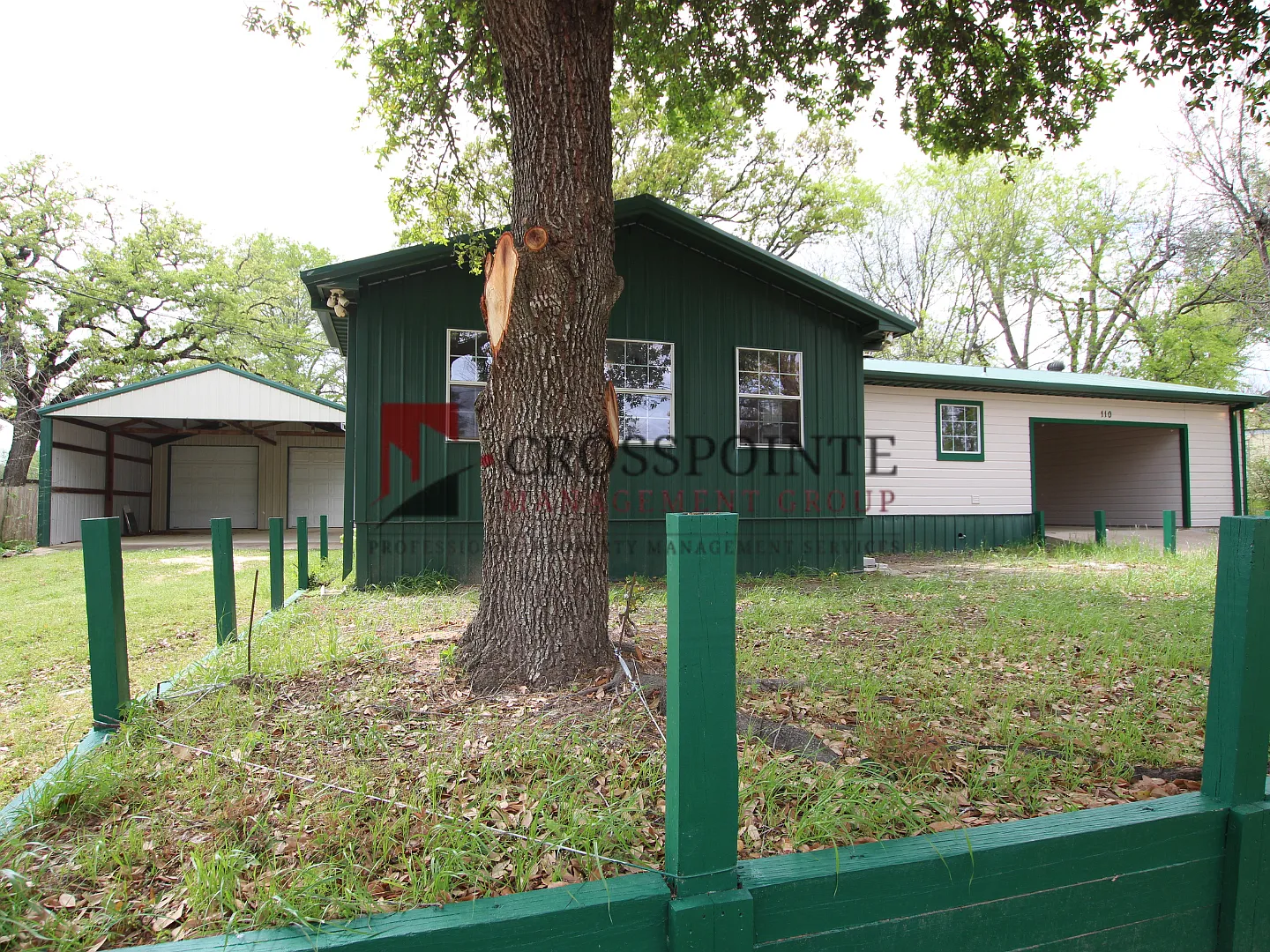 Tour Today! 3 Bedroom 2 Bath in Bullard! Large Shop! — Photo 3