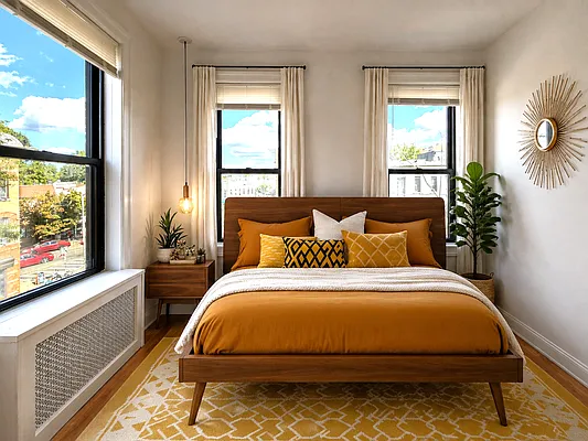 Bedroom, photo 1