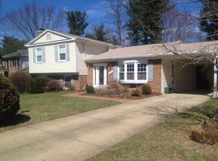 1825 Clachan Ct, Vienna, VA 22182