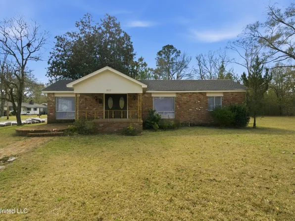 1612 W 7th St, Hattiesburg, MS 39401