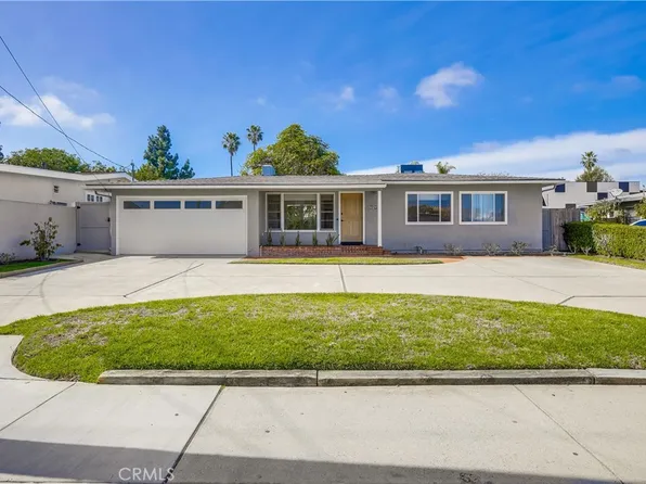 1943 Maple Ave, Costa Mesa, CA 92627
