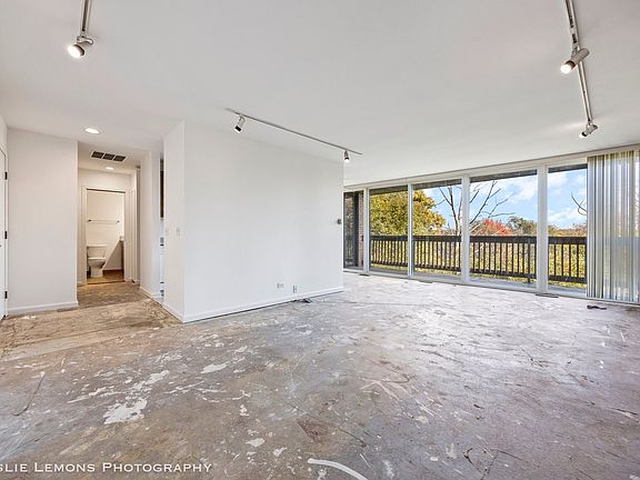 3rd image of 5600 Hillcrest Ln APT 2F