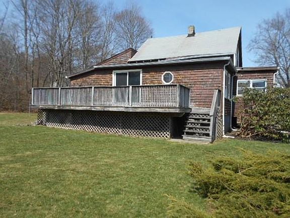 3rd image of 157 W Bacon St