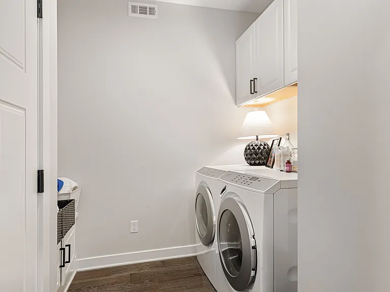 7122 Sky Meadow Dr — Photo 6