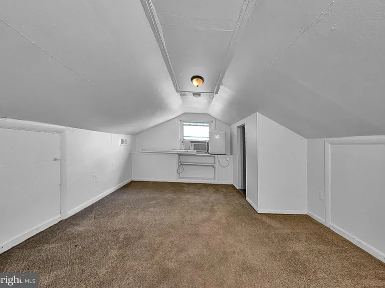5540 60th Ave — Photo 17