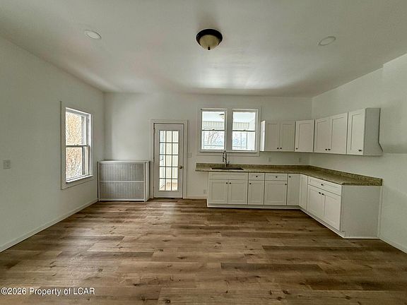 5th image of 22 George St