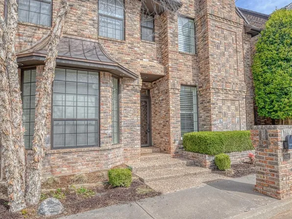341 Stonehaven Dr, Norman, OK 73072