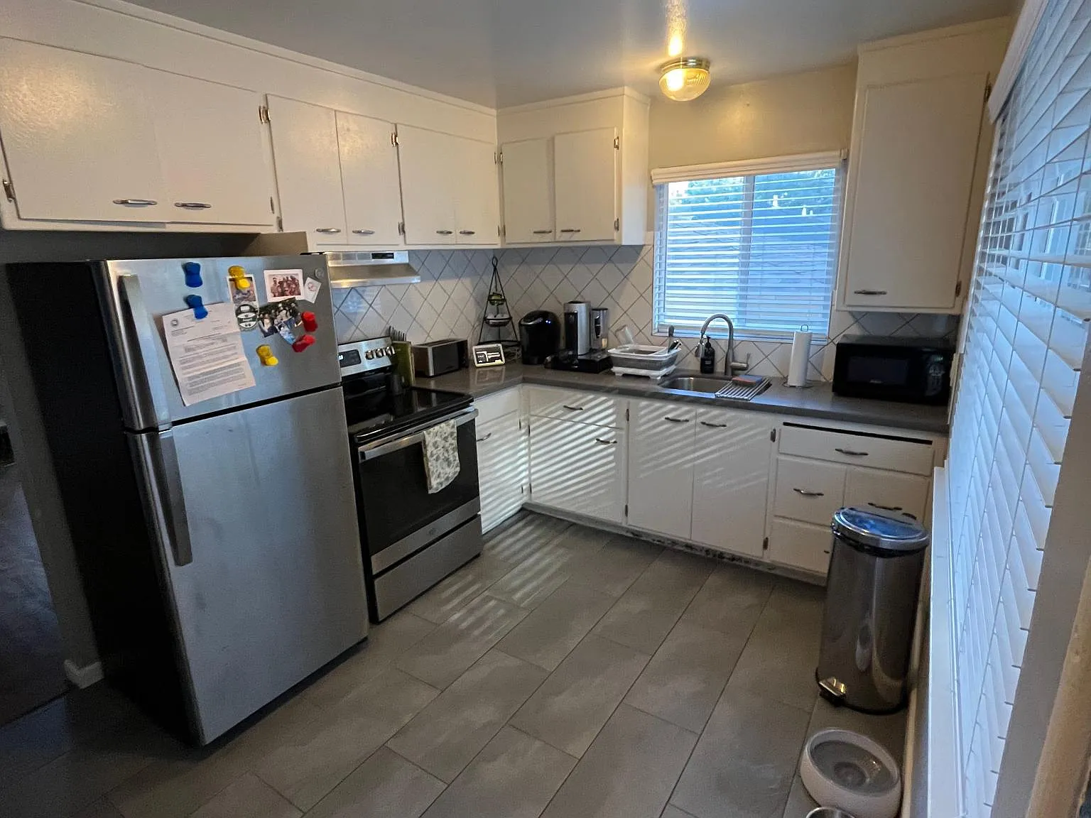 3522 Seminary Ave — Photo 4