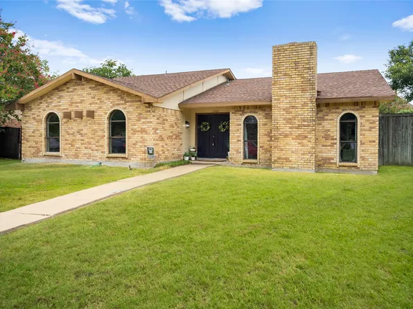 3309 Scott Dr, Rowlett, TX 75088