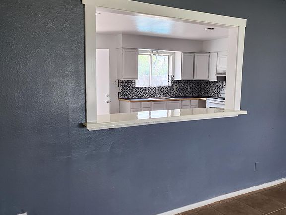 3rd image of 7219 N 35th Ave