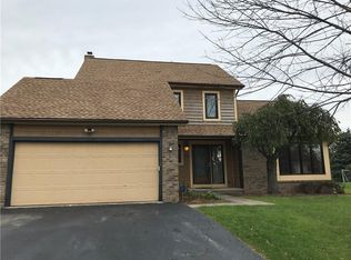 22 Mackay Run, West Henrietta, NY 14586