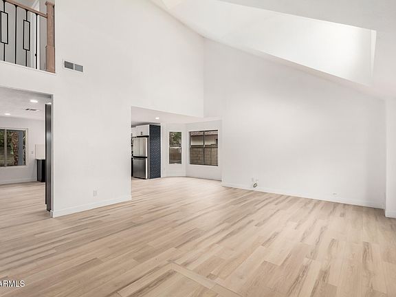 4th image of 13244 N 54TH Drive