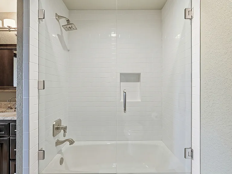 14807 Dutchmans Dr — Photo 16