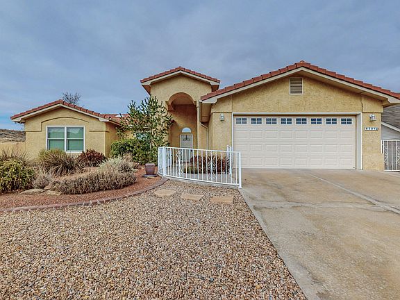4th image of 8301 Fairmont Dr NW