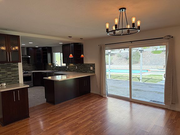 5th image of 2088 Hillslake Dr