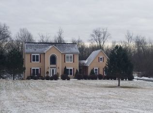 112 Neelytown Rd, Campbell Hall, NY 10916