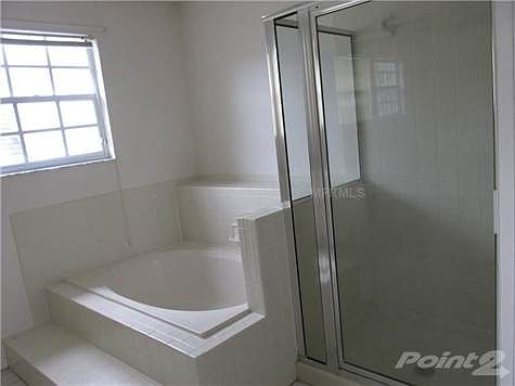 4th image of 5128 Sterling Manor Dr